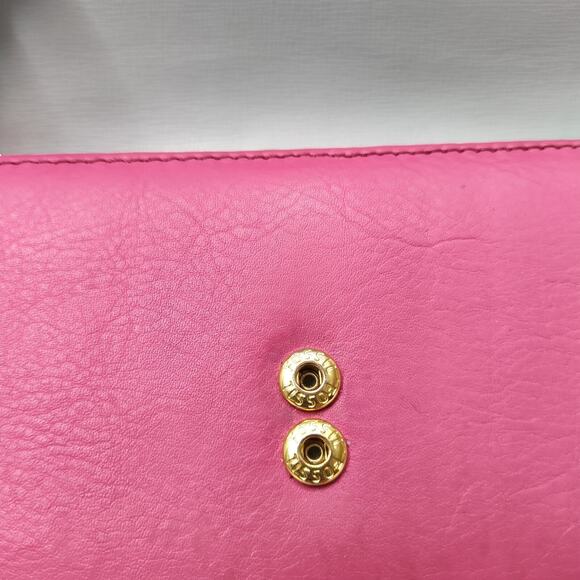 Fossil Pink Leather Credit Card ID Window Trifold Wallet - Picture 16 of 16